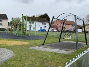 Oak Crescent Pocket Park upgrade of play equipment 6th March 2023
